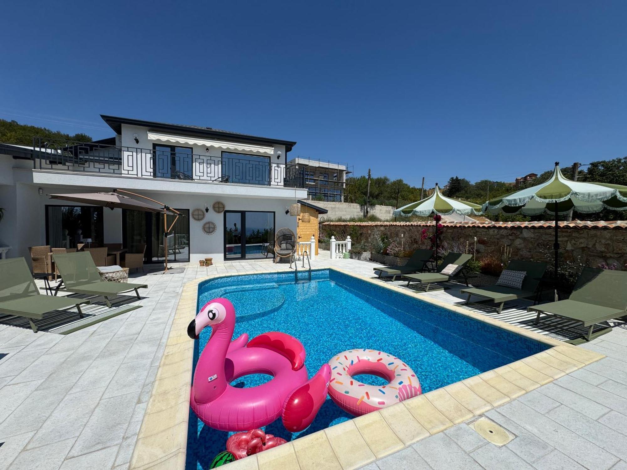 Casa Nova